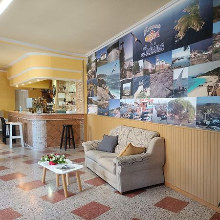 Apartamentos Pension Lubina Bueu Exteriör bild